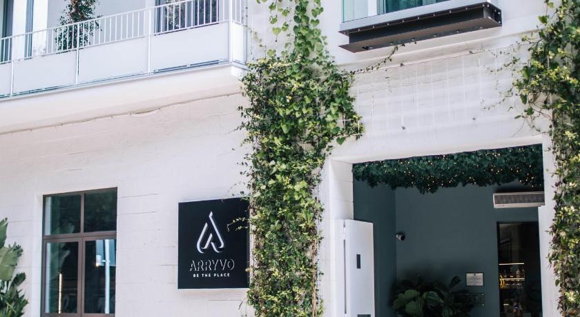 Arryvo Hotel photo