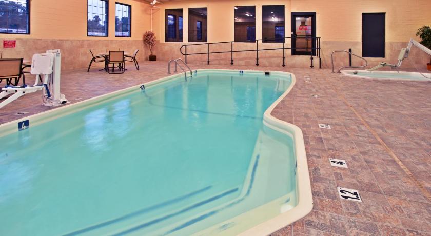 萨默斯维尔 (西弗吉尼亚州) La Quinta Inn & Suites Summersville/New River National Park 2星级 酒店 餐厅