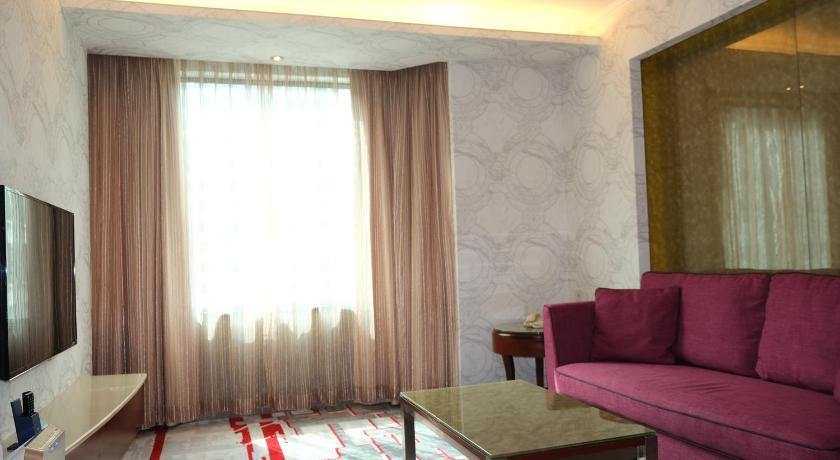 Image of Junior Suite 6