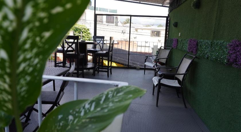 Hostal Guatefriends photo