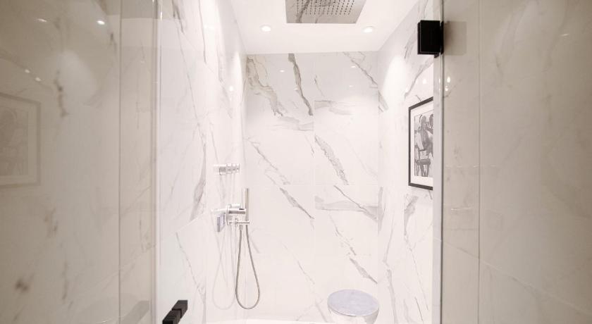 Vitrum - Como Luxury Suites photo