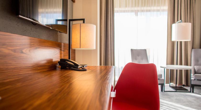 ザコパネ Hotel Kopieniec Fizjo- Med & SPA 4つ星 ホテル プール