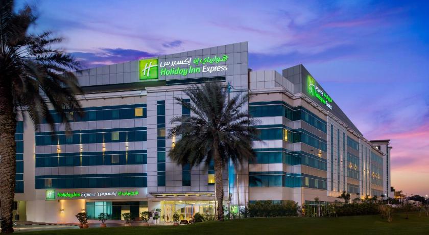 Holiday Inn Express Dubai Airport - image 2