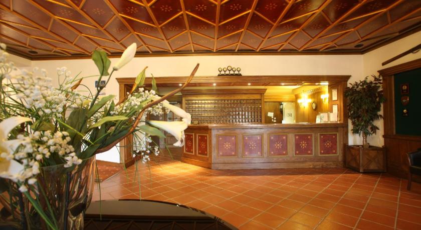 HOTEL SPA MONTANA photo
