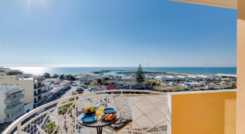 AL - Ocean Wide View