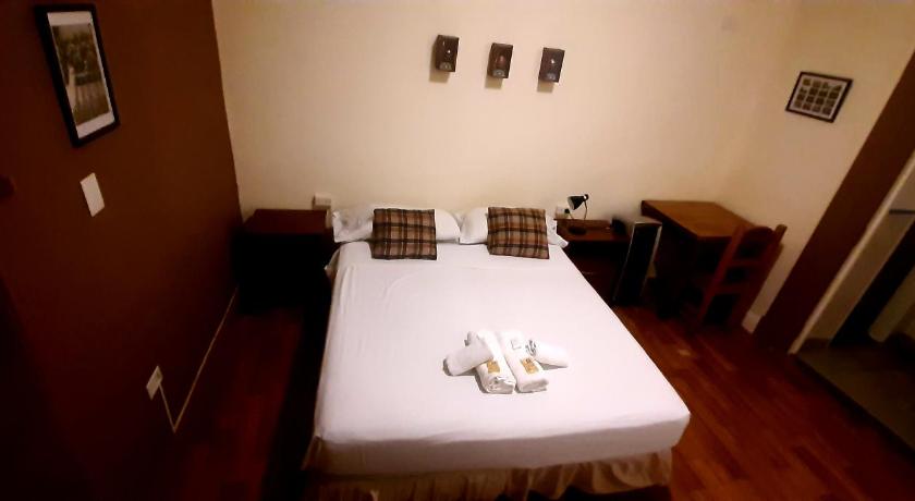 Image of Triple Room with Bathroom 1