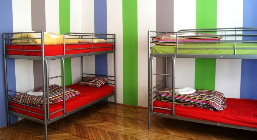 Image of 4 Bed Mixed Dorm 6