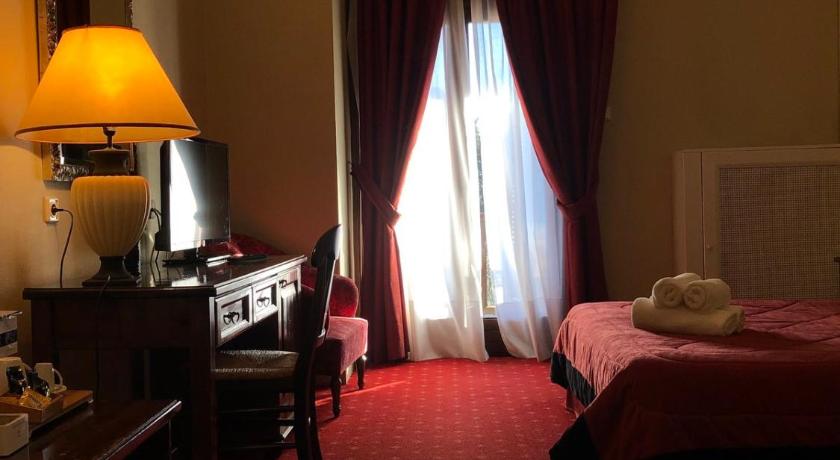 Image of Family Suite 2