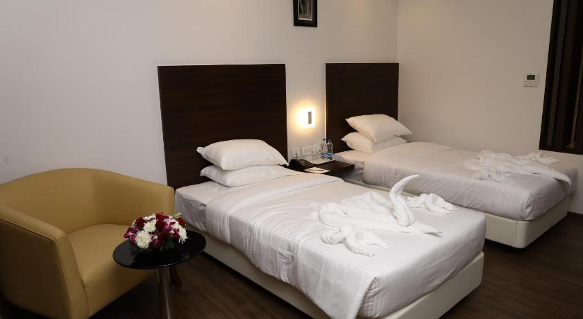 Image of Deluxe Room 12
