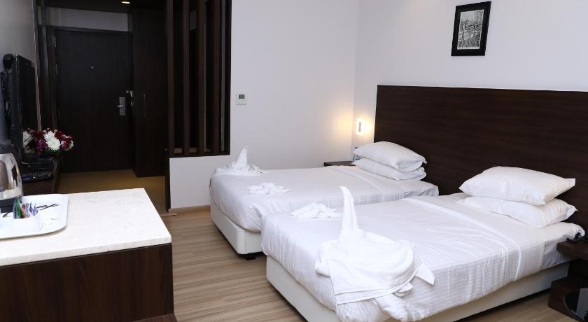 Image of Deluxe Room 7