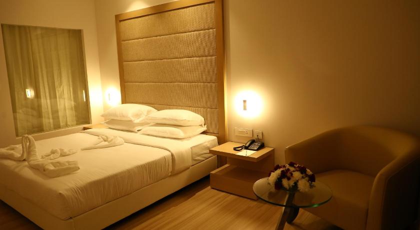 Image of Executive Room 8