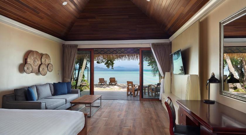 Image of Beachfront Luxury Villa 0