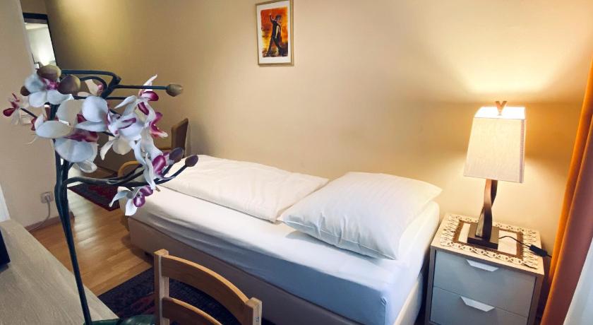 Pension Hotel Mariahilf photo