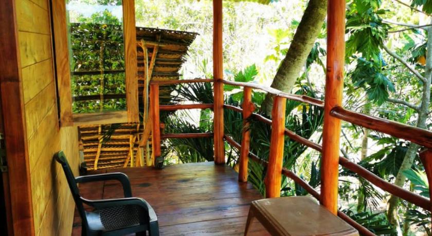 Lake Paradise Cabana photo