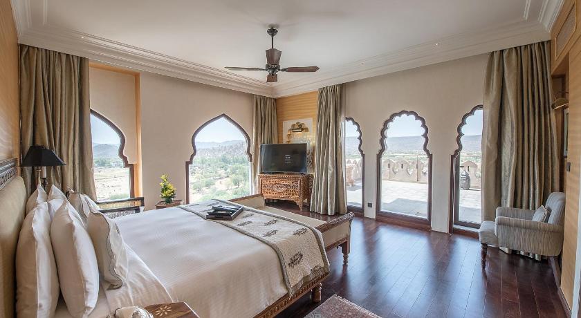 Image of Terrace Suite: 2 complimentarycraft beers or signature cocktail at Anjum per room per stay, Happy Hours (Buy 1 Get 1) at Anjum Bar on Select beverages, 20% off on F&B and Laundry // Set dinner for couple at Zarin @ INR 5000 ++ 3