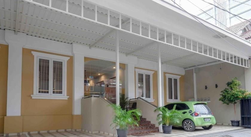 SANS Hotel Empress Simpang Lima - image 43