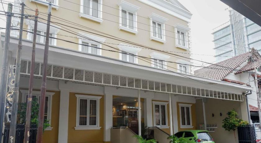 SANS Hotel Empress Simpang Lima - image 18