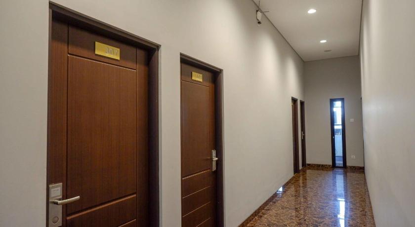SANS Hotel Empress Simpang Lima - image 47