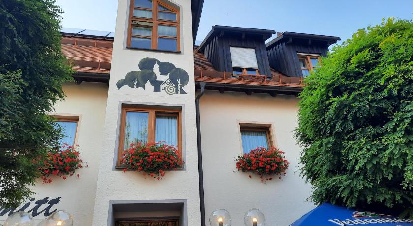 Landhotel Bauernschmitt photo
