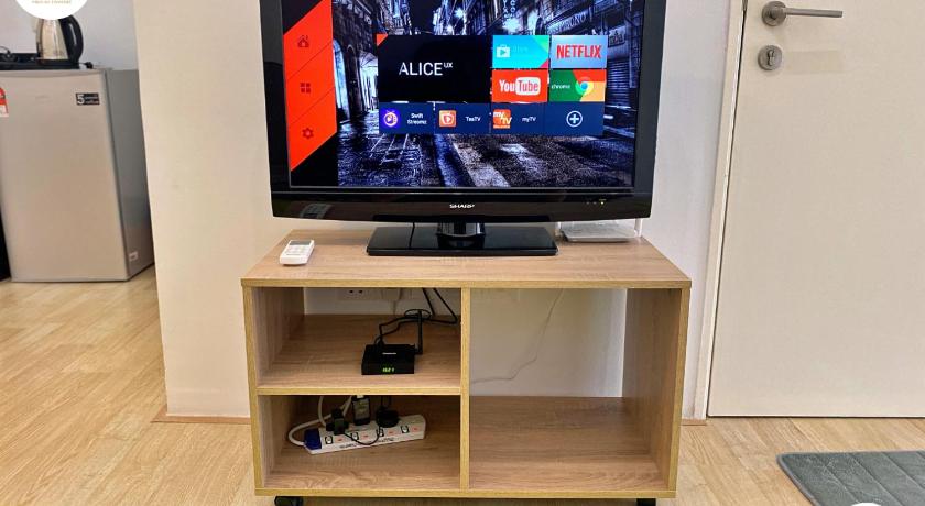 Image of Standard Studio 10