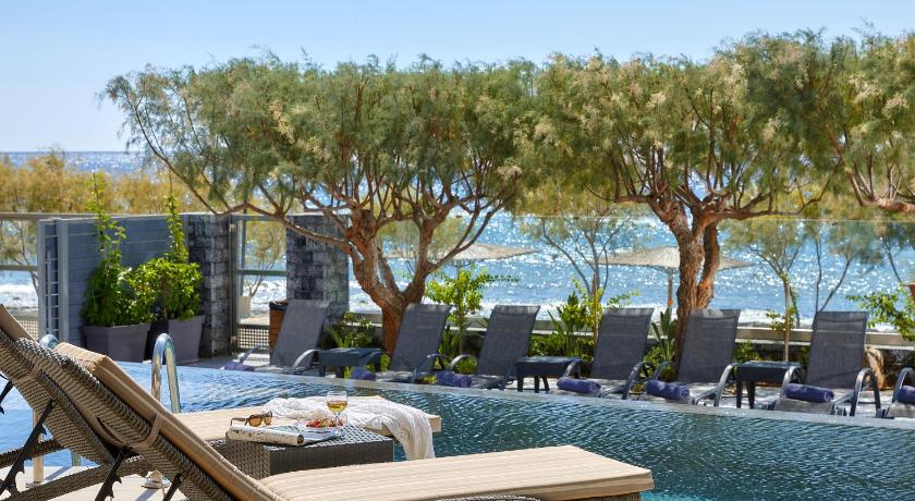 Moonlight Seafront Apartments — Hotel in Crete Island