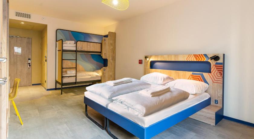 Immagine di Camera Quadrupla (Quadruple Room) 1