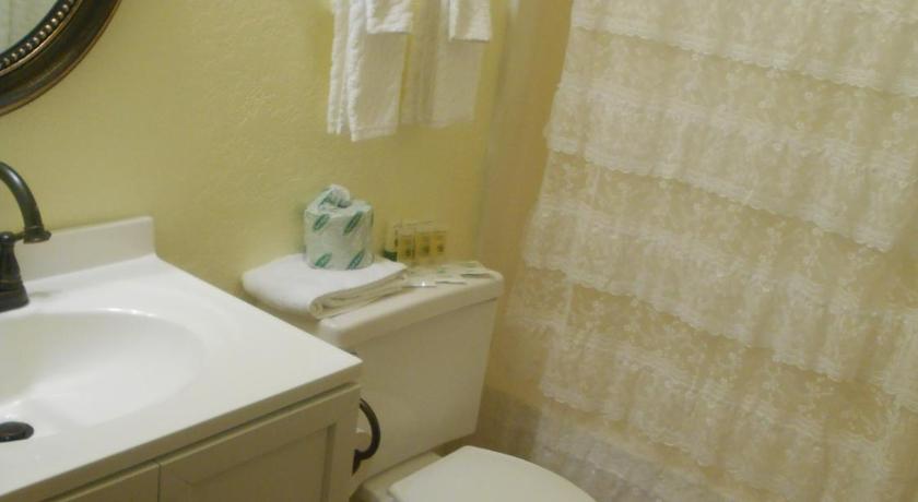 Victorian Inn photo