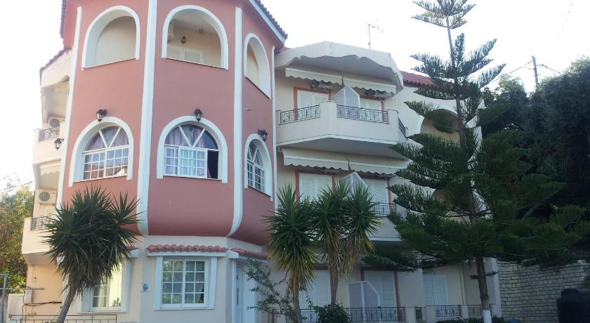 Image of Quadruple Room with Sea View 1