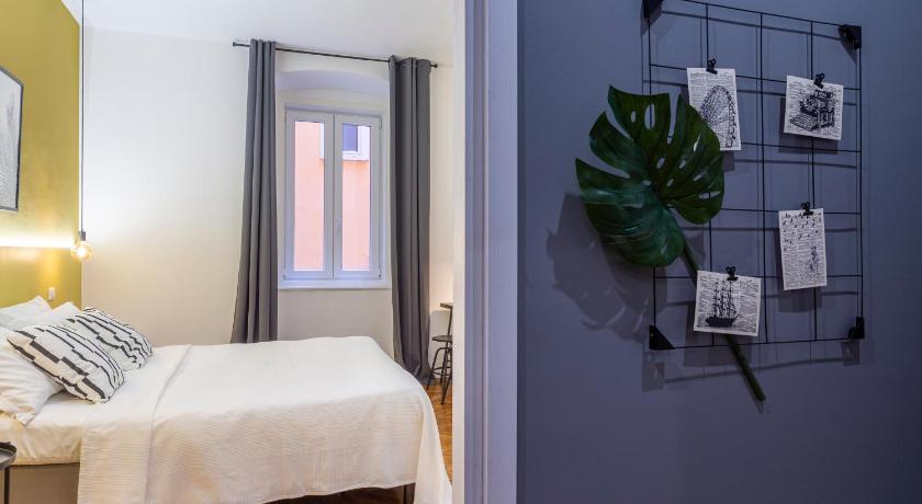 Brand new guest room with Wi-Fi in the city center - image 2