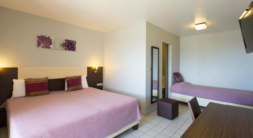 صورة غرفة ثلاثية كلاسيكية (Classic Triple Room) 3