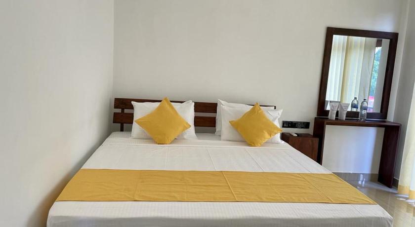 Theon Resort photo