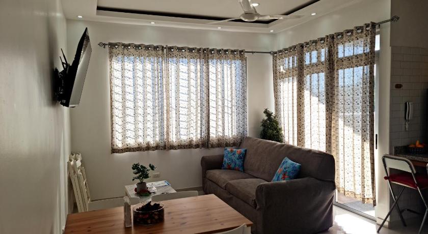 Image of Two Bedroom Apartment with Jaccuzi and sea view 0