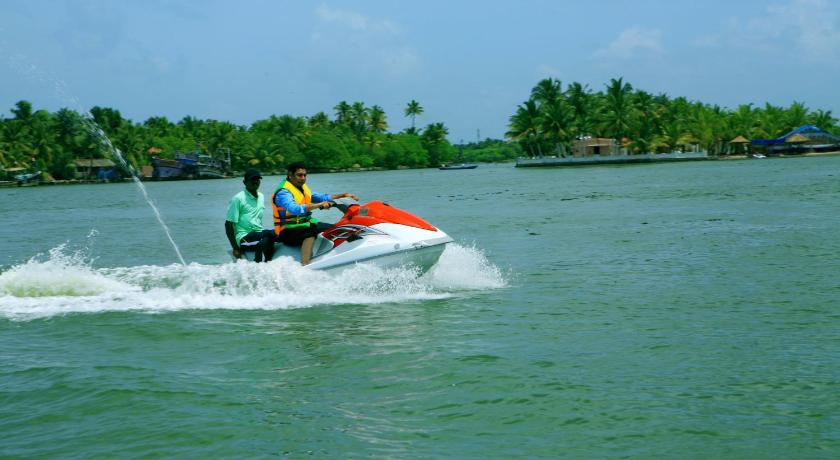 Regant Lake Village photo