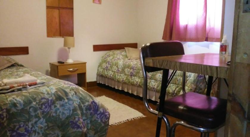 Image of Twin Room with Private External Bathroom 0