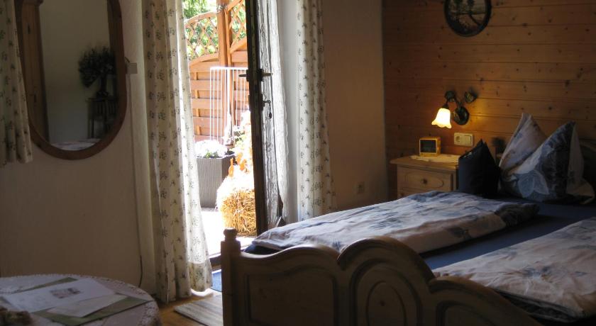 Landhaus Wiesenhof Ferienwohnung Zugspitz photo