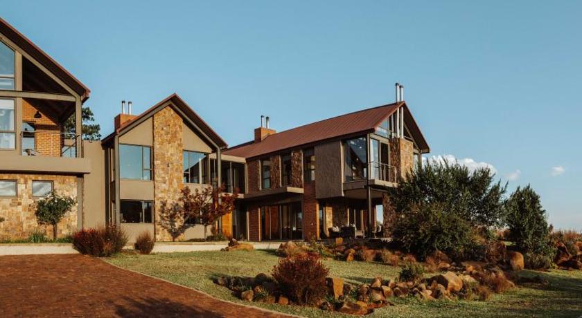Walkersons Estate Sensiri Myst photo