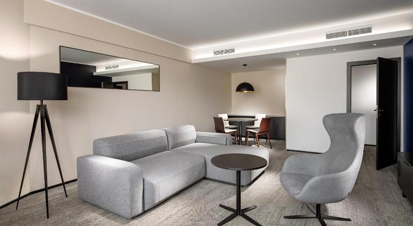 Image of Executive Double Room 9