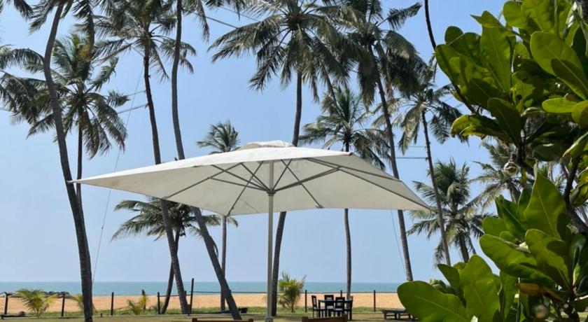 SOLUNA BEACH RESORT photo