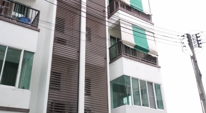 촌부리 C&T Apartment 3성급 게스트하우스 수영장