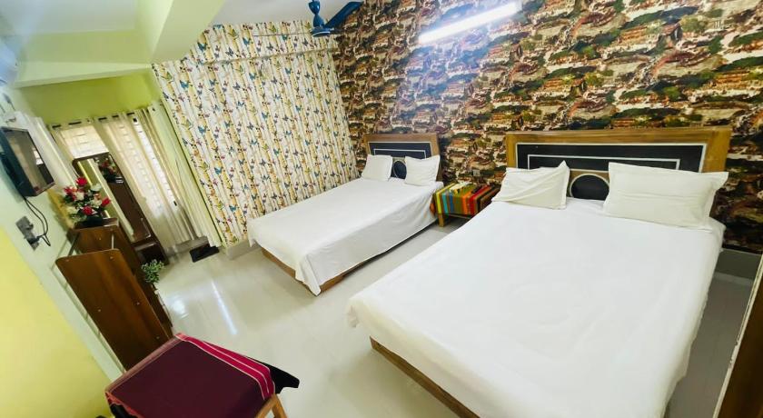 Hotel Garden City photo