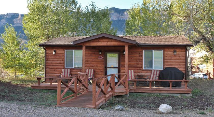 Eycat Lodging Company Guest House — Hotel in Wapiti