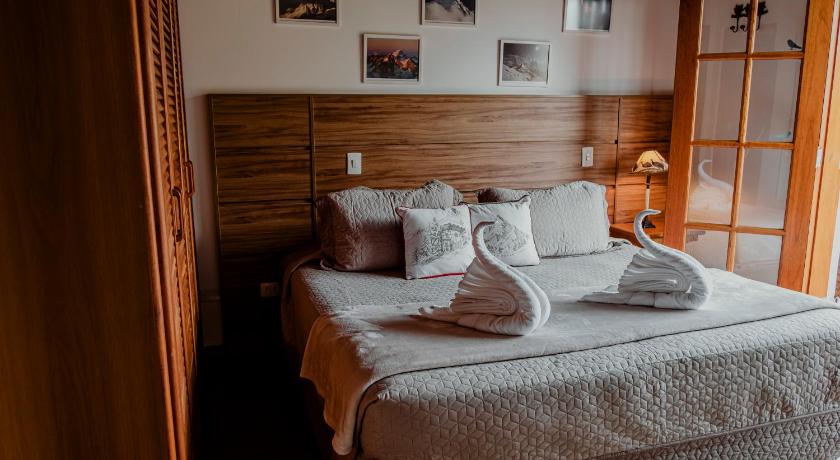 Image of Double or Twin Room with Balcony 9