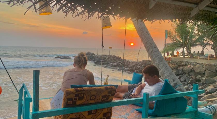 Smile Beach Home — Hotel in Galle