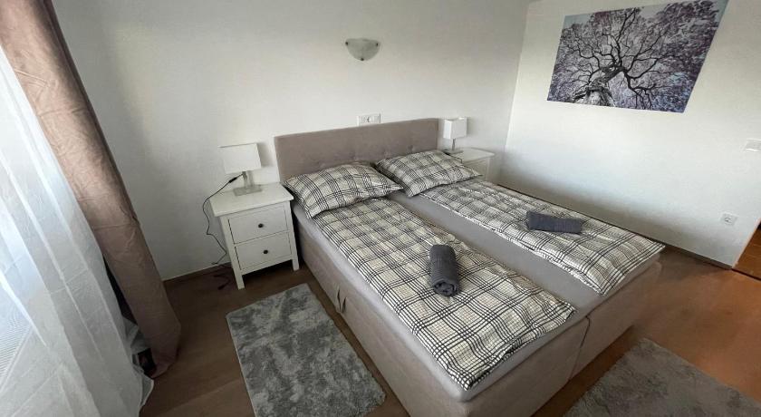 Malibu Apartman photo