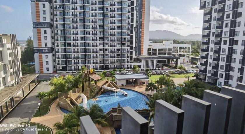 Pool view + water theme park @swiss garden residence photo