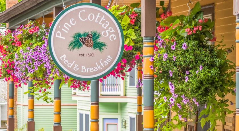 Pine Cottage Bed &amp; Breakfast — Hotel in Mackinac Island (MI)