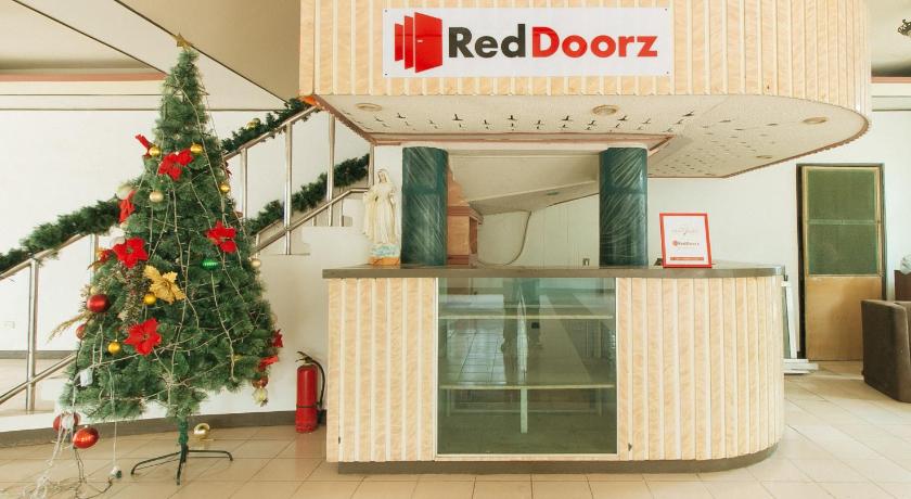 RedDoorz @ Royal Grande Beach Resort Batangas - image 7