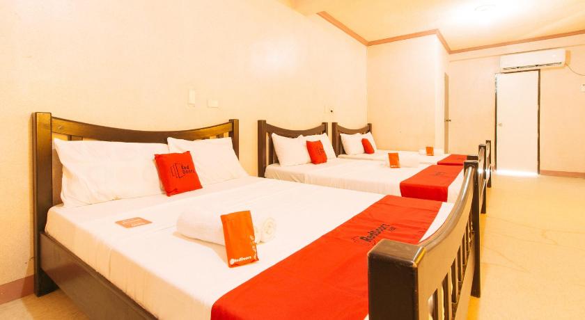 RedDoorz @ Royal Grande Beach Resort Batangas - image 48