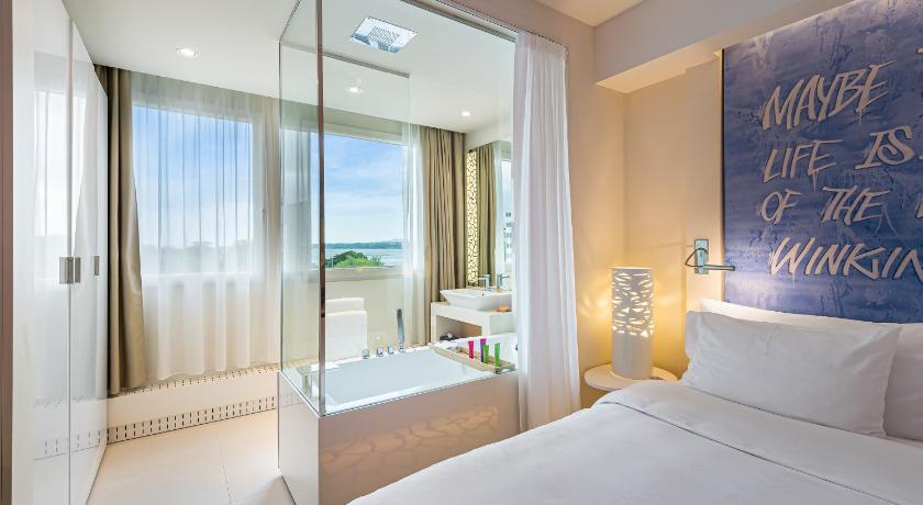 Image of Superior Room 1