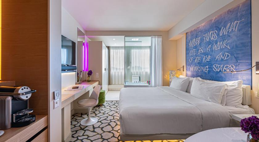 Image of Superior Room 0